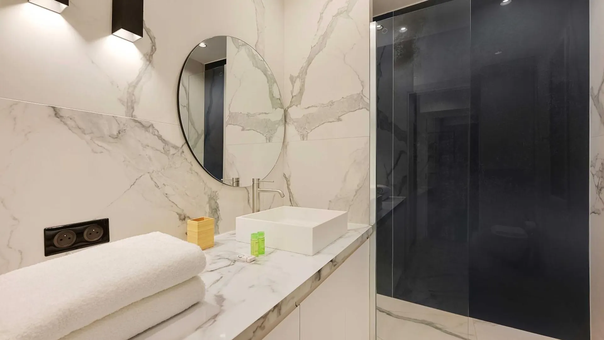Amazing Apartment - 2Br-6P - Gare Saint-Lazare Paris