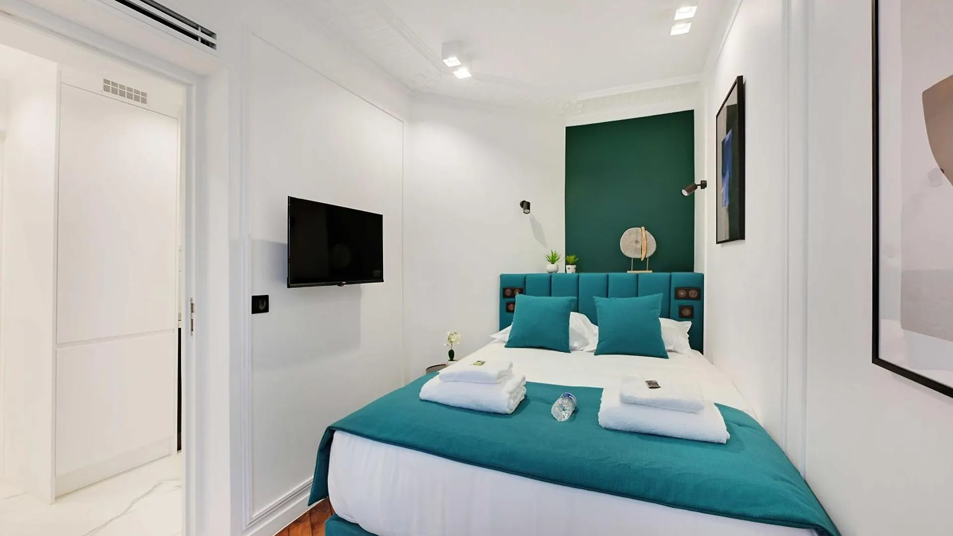 Amazing Apartment - 2Br-6P - Gare Saint-Lazare Παρίσι 0*,  Γαλλία